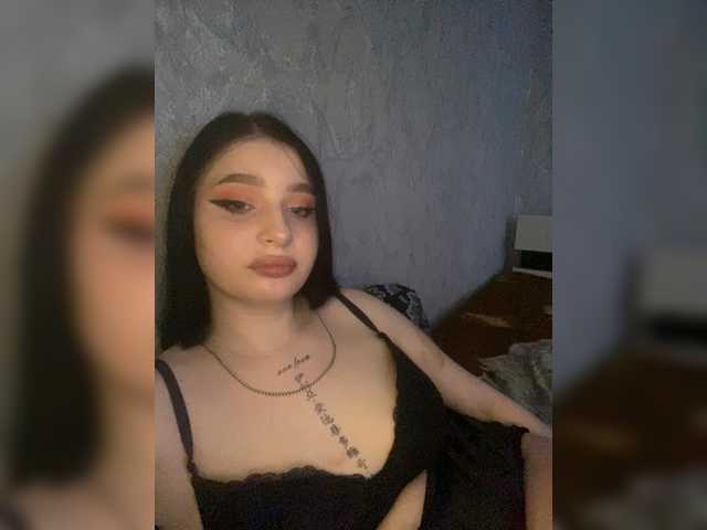 1Your-luck1's BongaCams show and profile