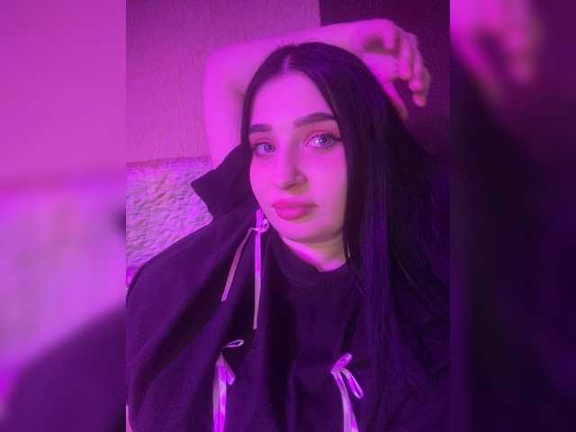 1Your-luck1's BongaCams show and profile