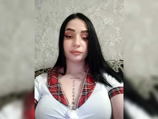 1Your-luck1's BongaCams show and profile