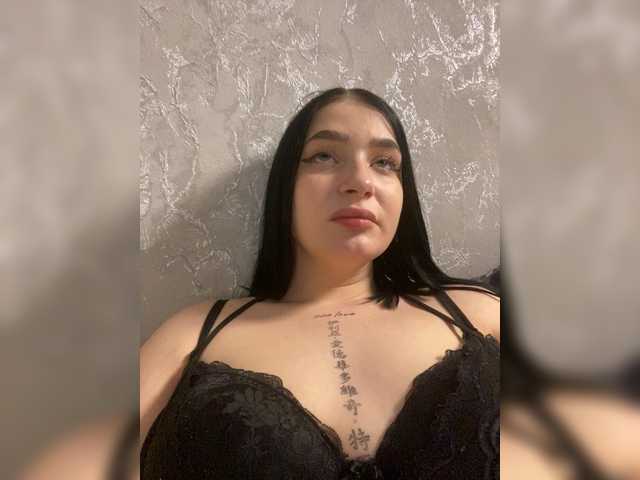 1Your-luck1's BongaCams show and profile