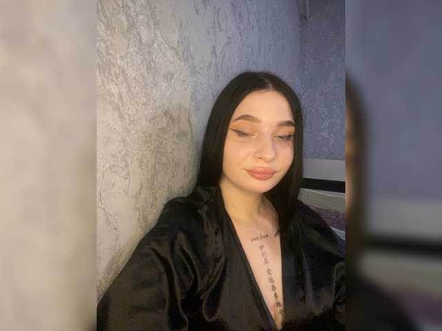 1Your-luck1's BongaCams show and profile