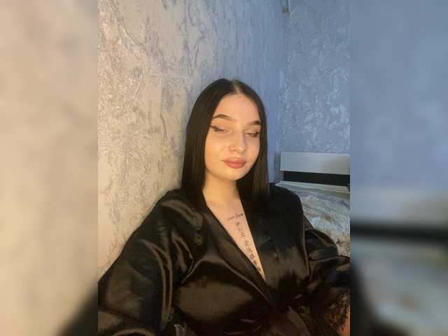 1Your-luck1's BongaCams show and profile