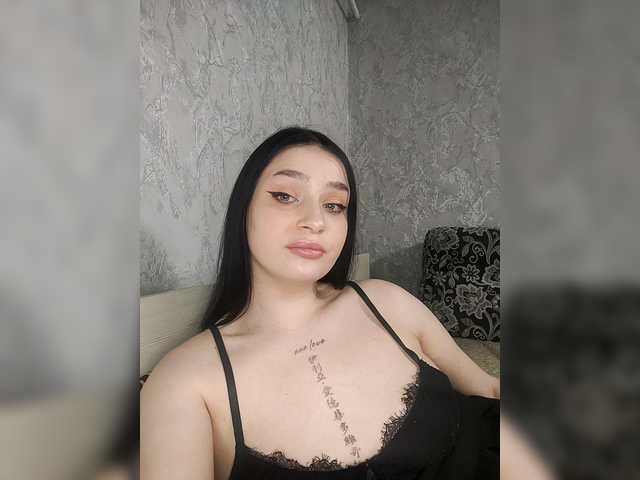 1Your-luck1's BongaCams show and profile