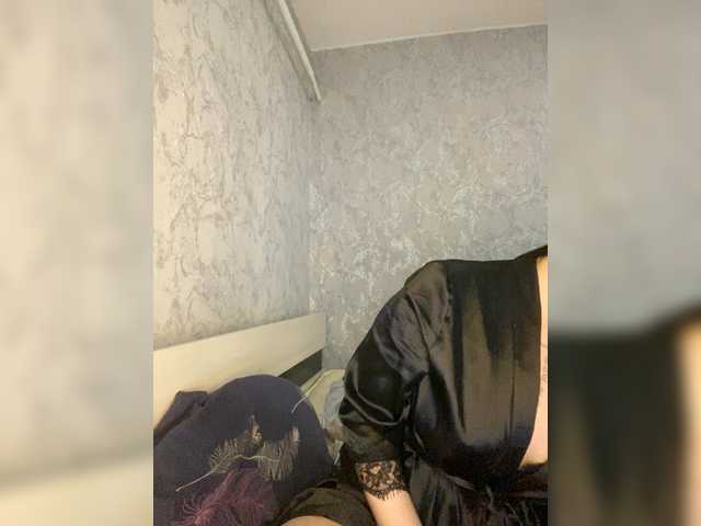 1Your-luck1's BongaCams show and profile