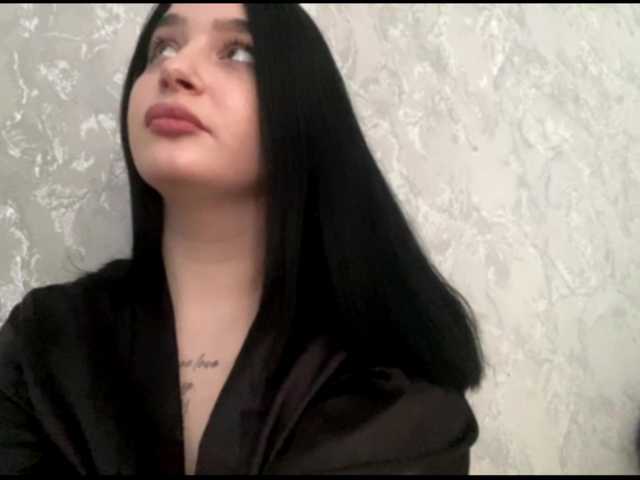 1Your-luck1's BongaCams show and profile