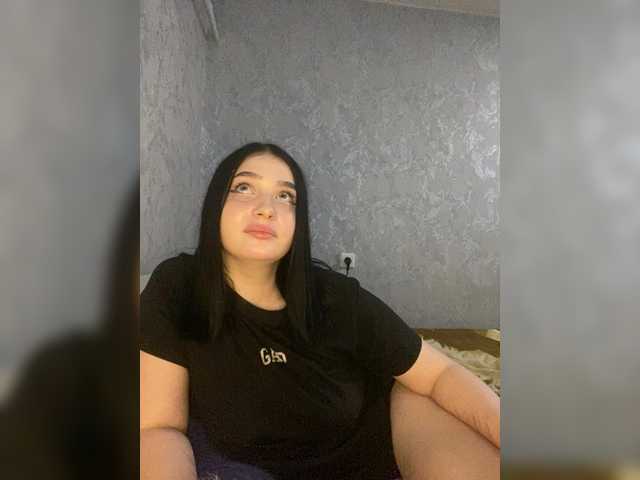 1Your-luck1's BongaCams show and profile