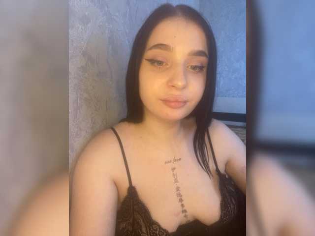 1Your-luck1's BongaCams show and profile