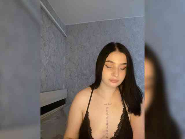 22ALYSKA22 webcam