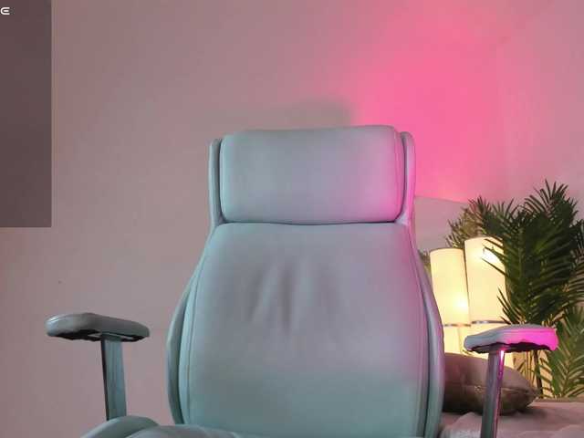 LadyFox69 – webcam model profile photo