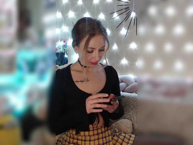 Picatsso's BongaCams show and profile