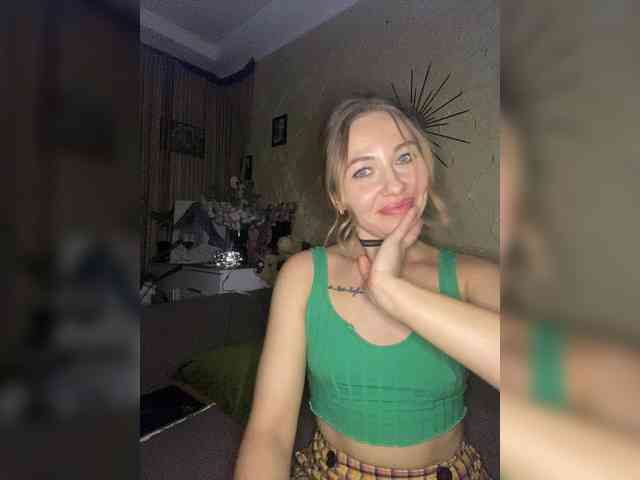 Alice_Picasso webcam