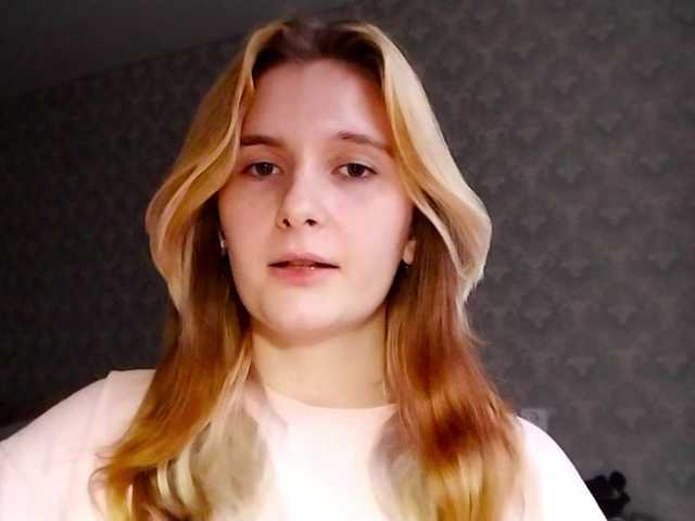 AlishaSpuck – webcam model profile photo