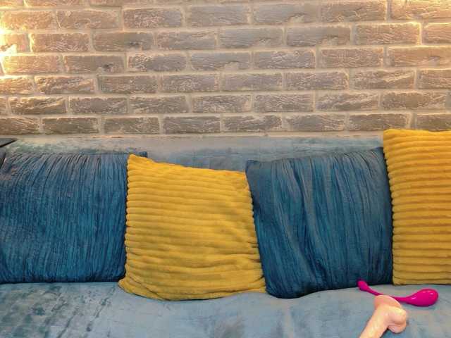 Di-Andra's BongaCams show and profile