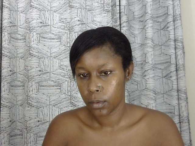 Sex chat gratuit in direct cu Marionlolo pe BongaCams