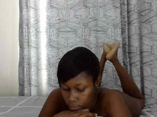 Marionlolo Live Webcam on {site_name}