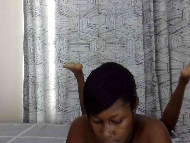 Marionlolo Live Webcam on {site_name}