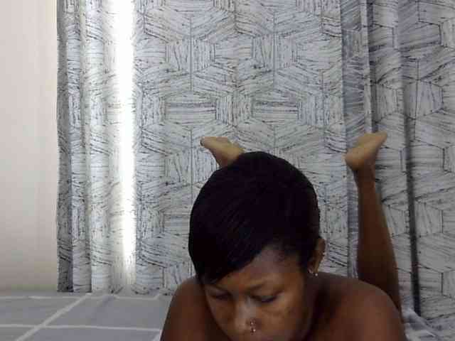 Marionlolo Live Webcam on {site_name}