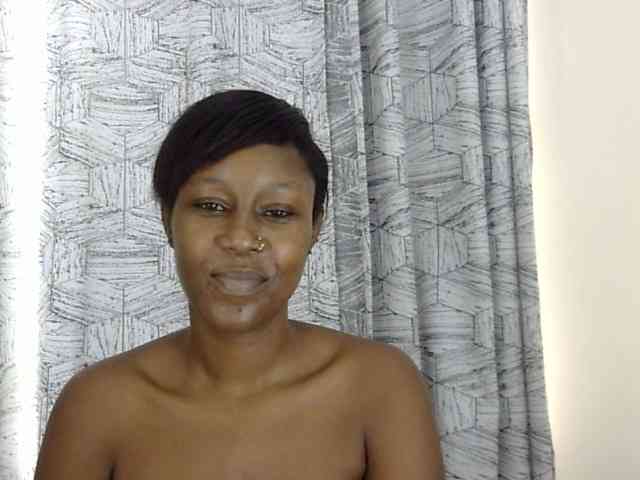 Marionlolo Live Webcam on {site_name}