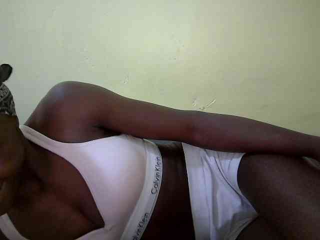 Prettyebony2 Prettyebony2