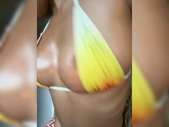 RussianCream1 from BongaCams