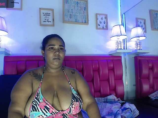  Morenablue8 chat room