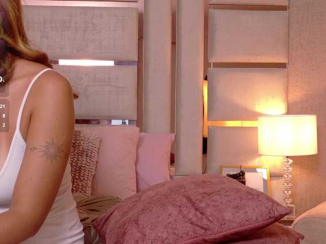 EvaHills's BongaCams show and profile