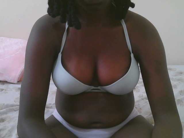 Candy-babbe1 webcam bongacams model stream image