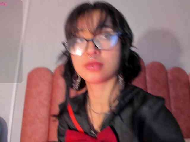 larissa-quintanilha webcam