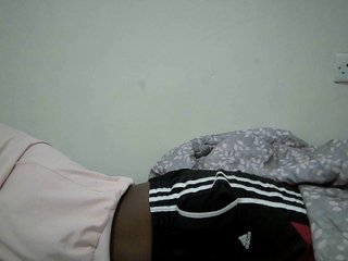 Pettite-Maiden Porn Show