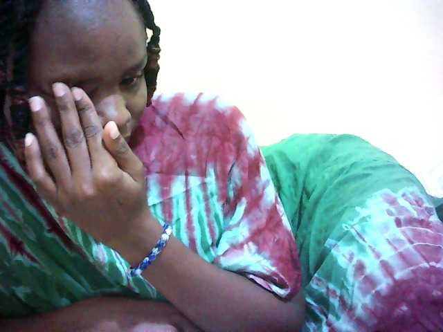 Preview of pettite-maiden