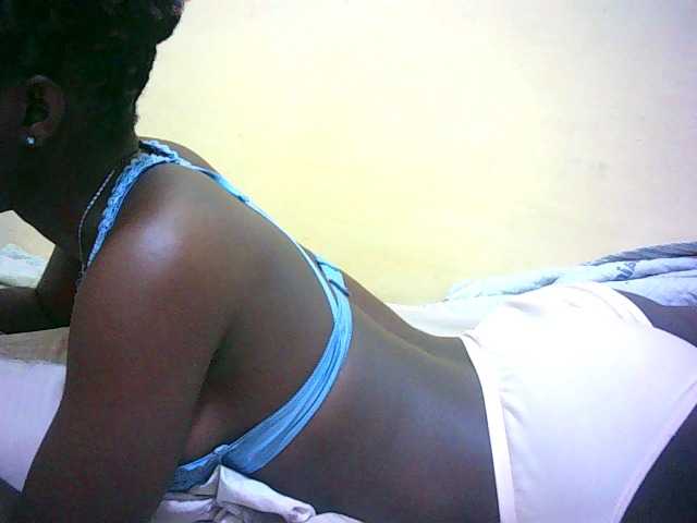 Preview of pettite-maiden