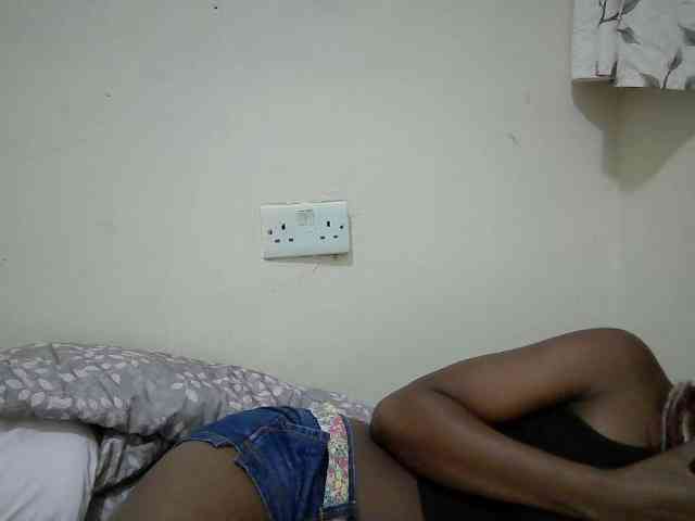 Pettite-Maiden webcam