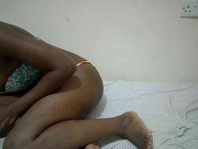 Pettite-Maiden webcam