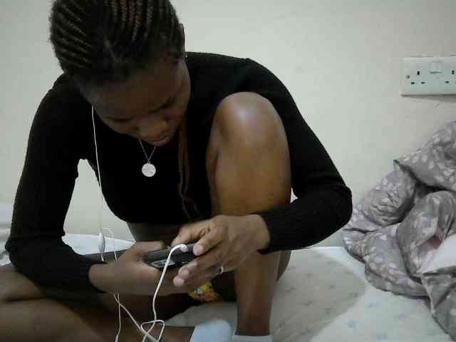 Pettite-Maiden webcam