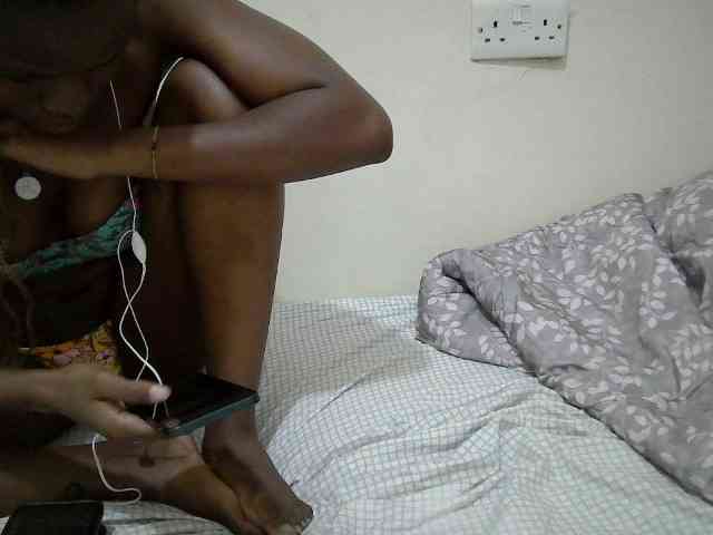 Pettite-Maiden webcam