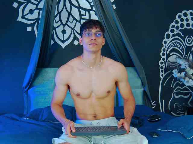 Alessio-Vitale Alessio-Vitale