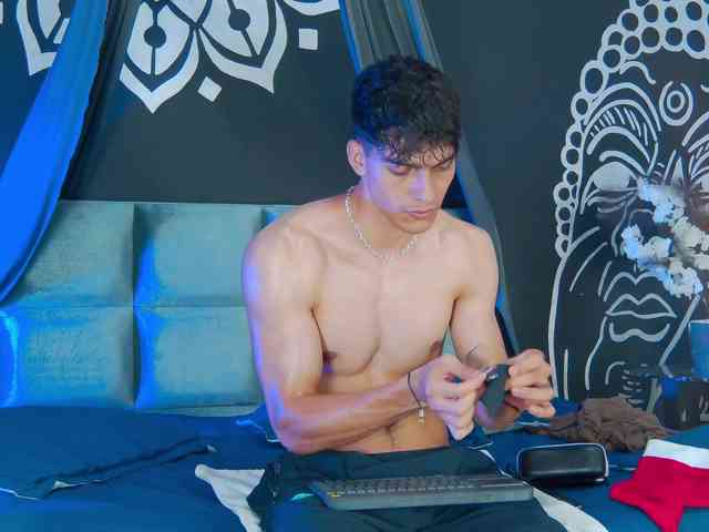 Alessio-Vitale Alessio-Vitale