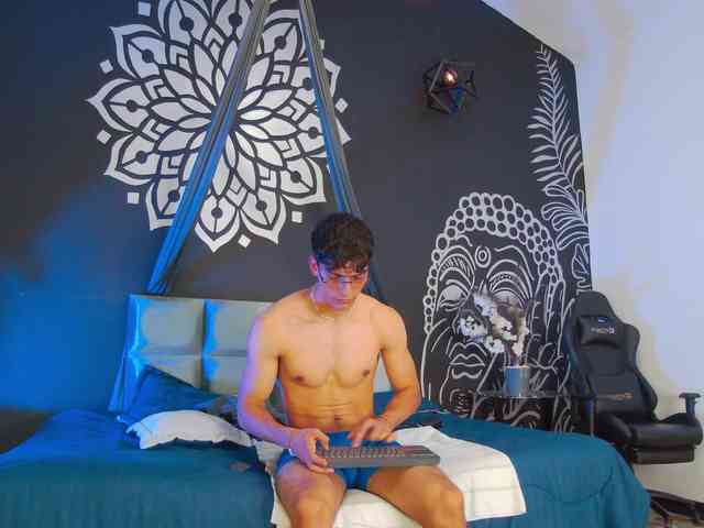 Alessio-Vitale Alessio-Vitale