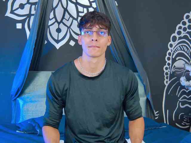 Alessio-Vitale Alessio-Vitale