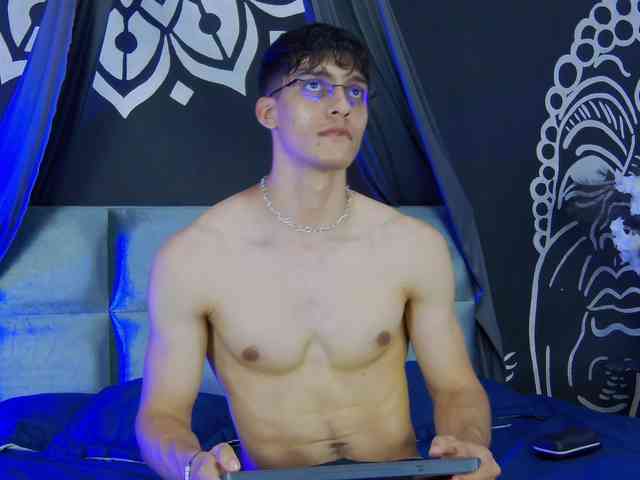 Alessio-Vitale Alessio-Vitale