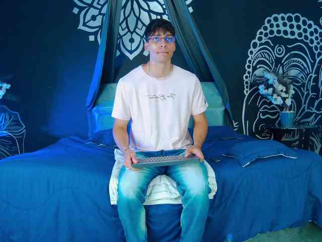 Alessio-Vitale Alessio-Vitale