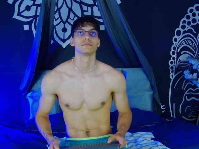 Alessio-Vitale Alessio-Vitale