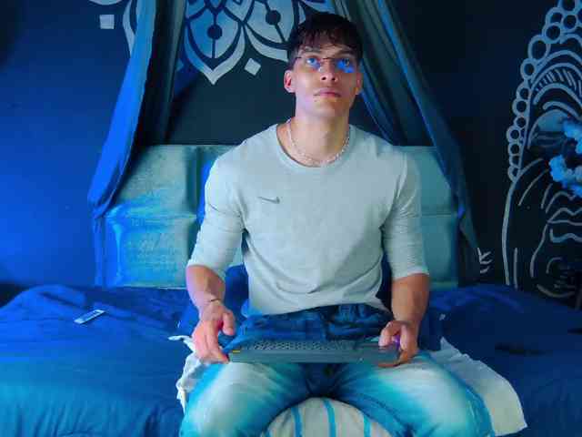 Alessio-Vitale Alessio-Vitale