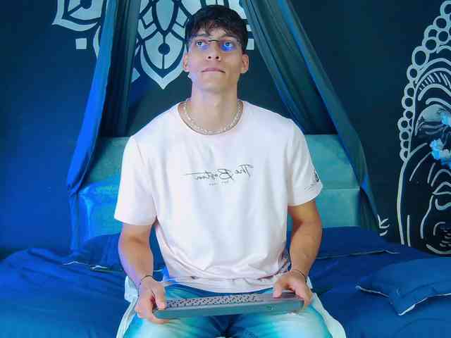 Alessio-Vitale Alessio-Vitale