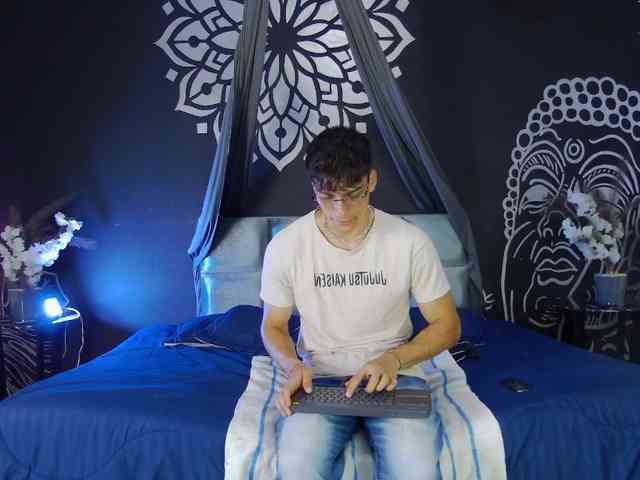 Alessio-Vitale Alessio-Vitale