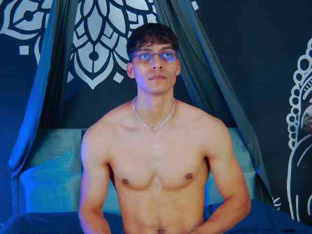 Alessio-Vitale Alessio-Vitale