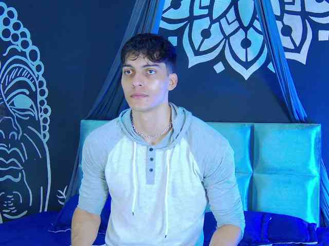 Alessio-Vitale Alessio-Vitale