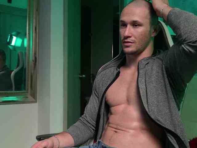 AxelFairchaild AxelFairchaild