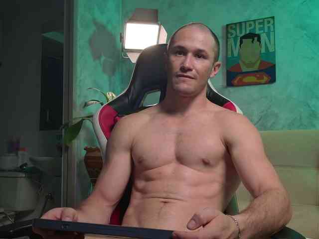 AxelFairchaild AxelFairchaild