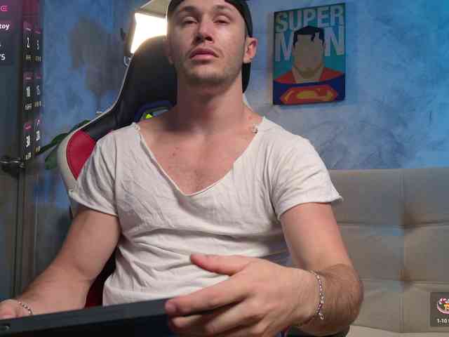 AxelFairchaild AxelFairchaild